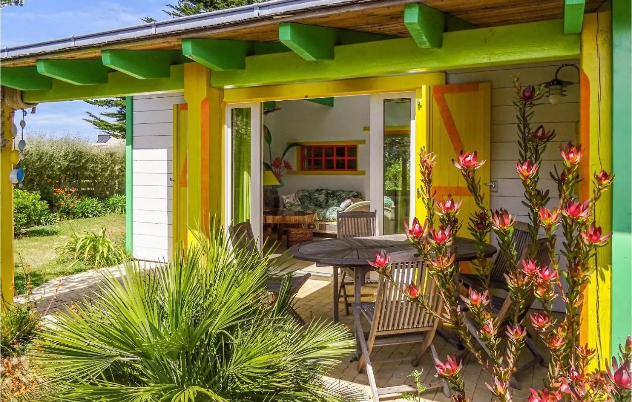 Nice Home In Plouguerneau With Wifi